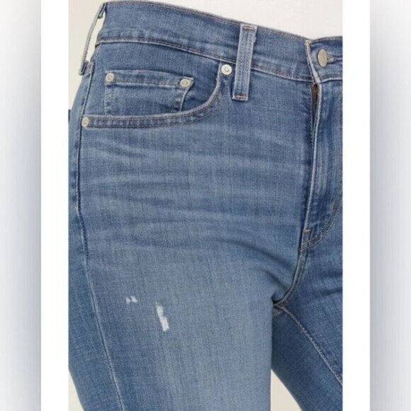 NEW Levi's Jeans Size 29 724 High Rise Straight Leg Denim Distressed - Picture 2 of 7